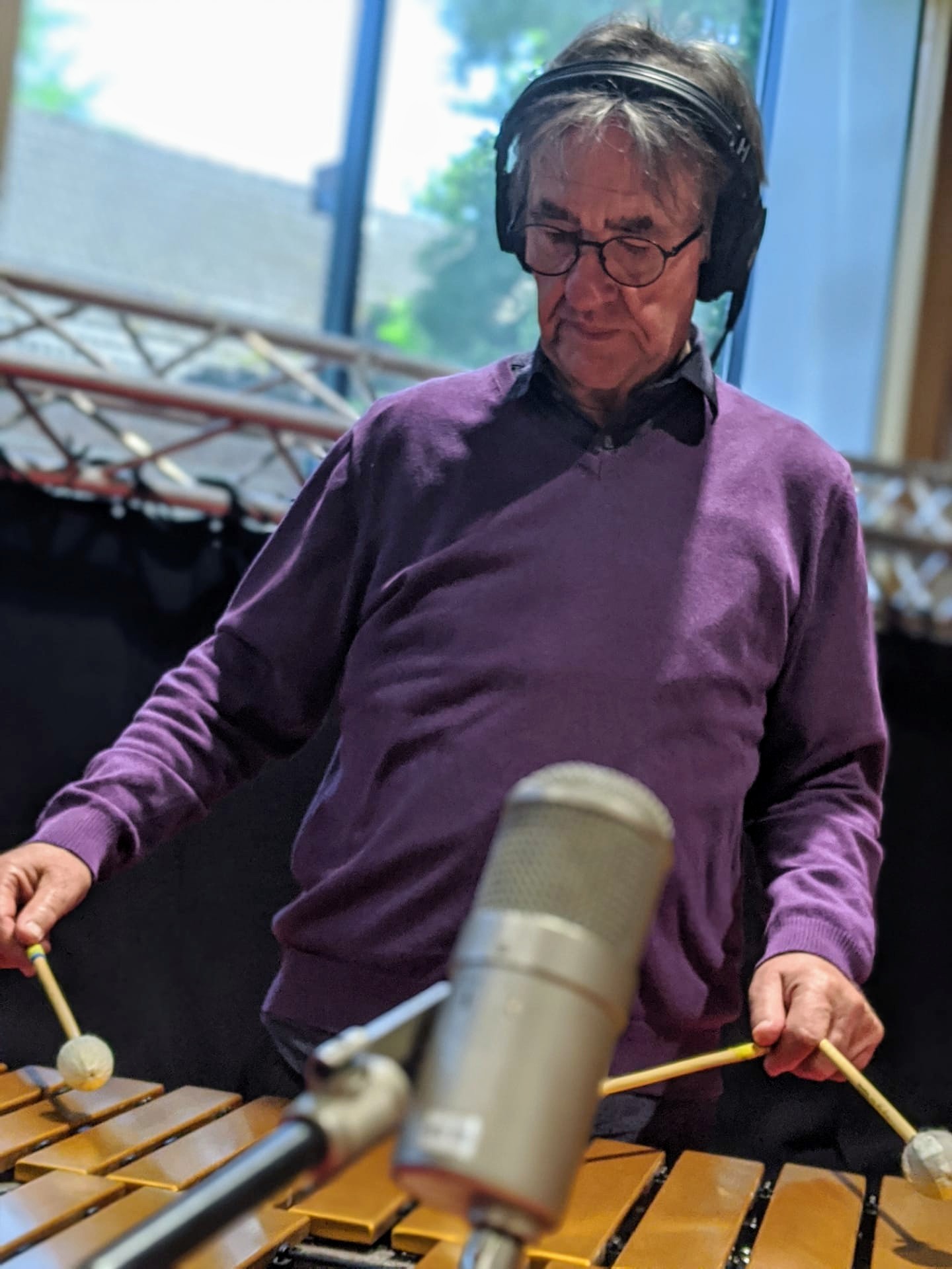 Leo Ouderits, docent aan het conservatorium in Antwerpen en Lemmensinstituut in Leuven te gast in de podcast van Skill BuilderS over de kracht van muziek