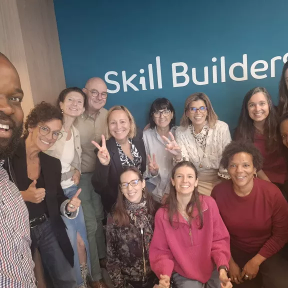 Collega’s van Skill BuilderS vieren 40 jaar in Brussel en Wallonië.