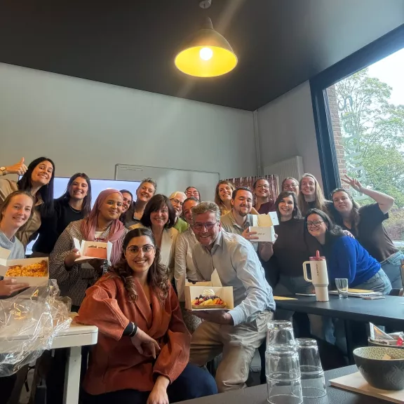 Collega’s van Skill BuilderS vieren 40 jaar in West-Vlaanderen.
